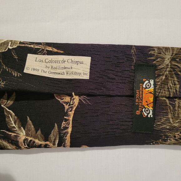 Endangered Species 1998 toucans silk neck tie by Rod Frederick, made in USA, vtg - Picture 3 of 6